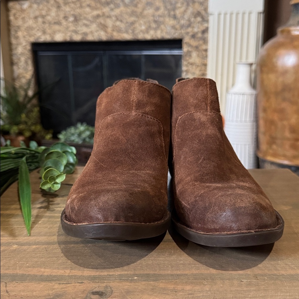 Born Womens Kerri Boot Size 8.5M Brown Suede Shootie Low Block Heel; Bootie Boho - Picture 2 of 8